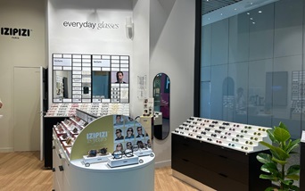 IZIPIZI, l’esprit parisien du design optique ouvre à CAP3000